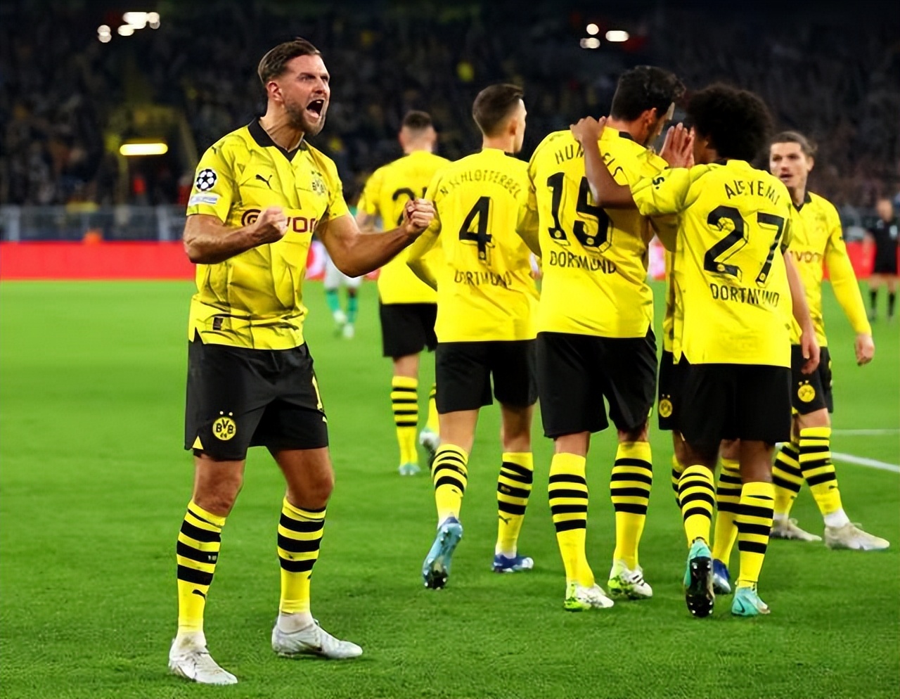 里程碑夜勒沃库森篮板制胜,德甲关键时刻刷纪录,管理层满意,训练强度明显提升的简单介绍 里程碑夜勒沃库森篮板制胜,德甲关键时刻刷纪录,管理层满意,训练强度明显提升的简单介绍