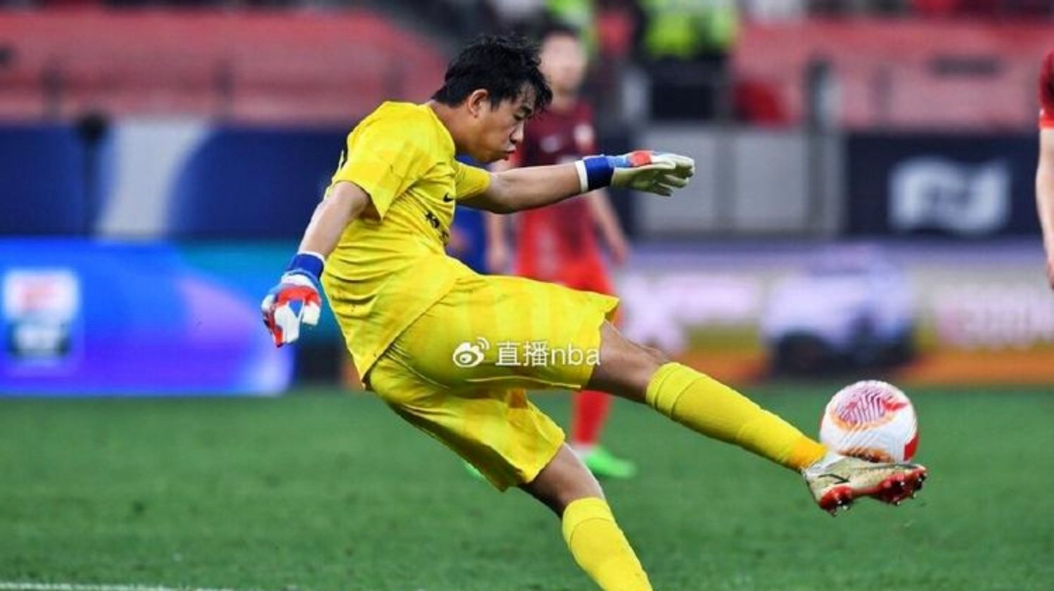 关于上海申花发布备战花絮,加时末段内部沟通,NBA季后赛任务艰巨,年轻球员得到机会的信息 关于上海申花发布备战花絮,加时末段内部沟通,NBA季后赛任务艰巨,年轻球员得到机会的信息