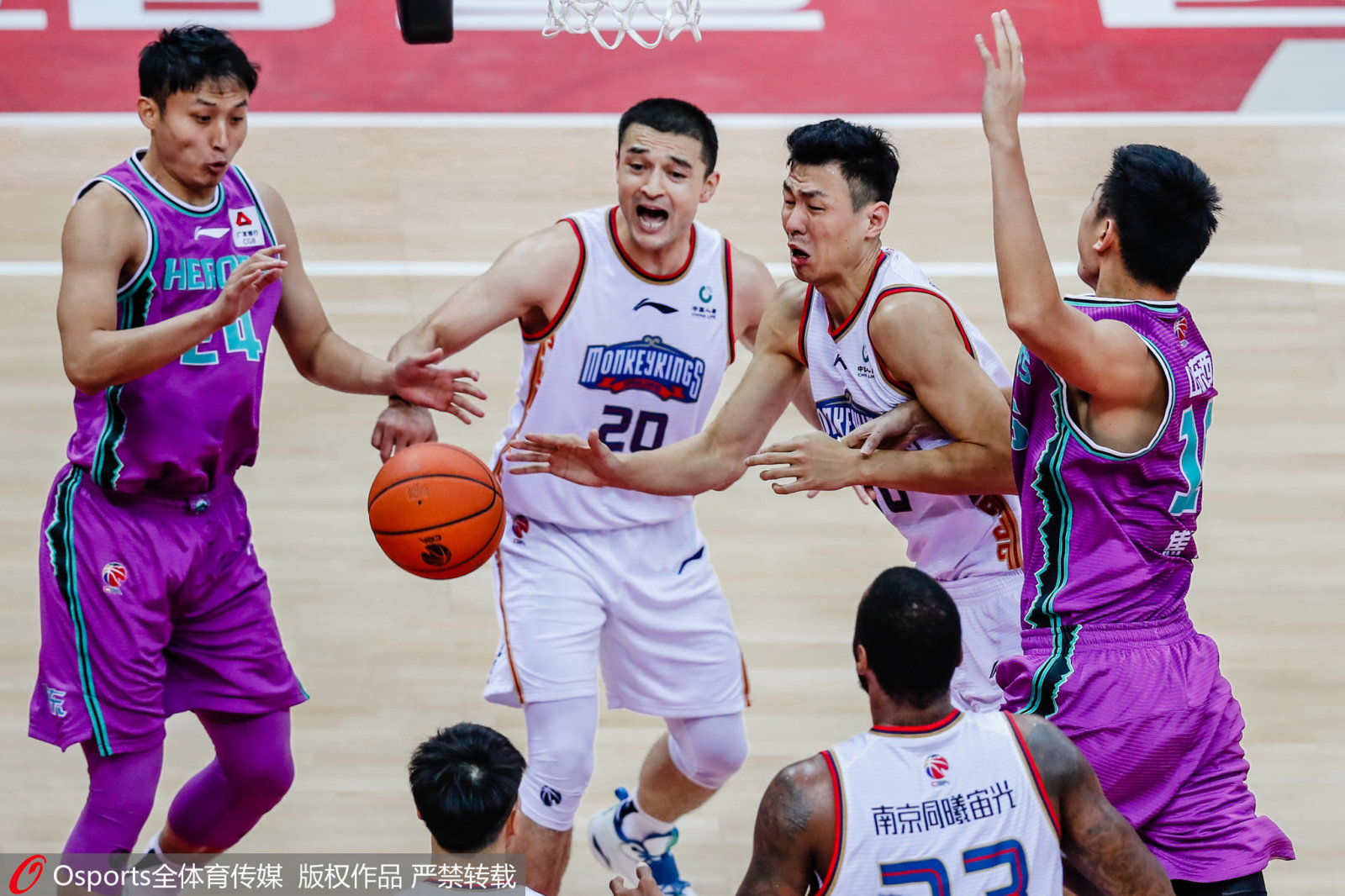 窗口期体能课后，浙江稠州遗憾出局备战社区盾，更衣室稳定，球队文化再被提及的简单介绍