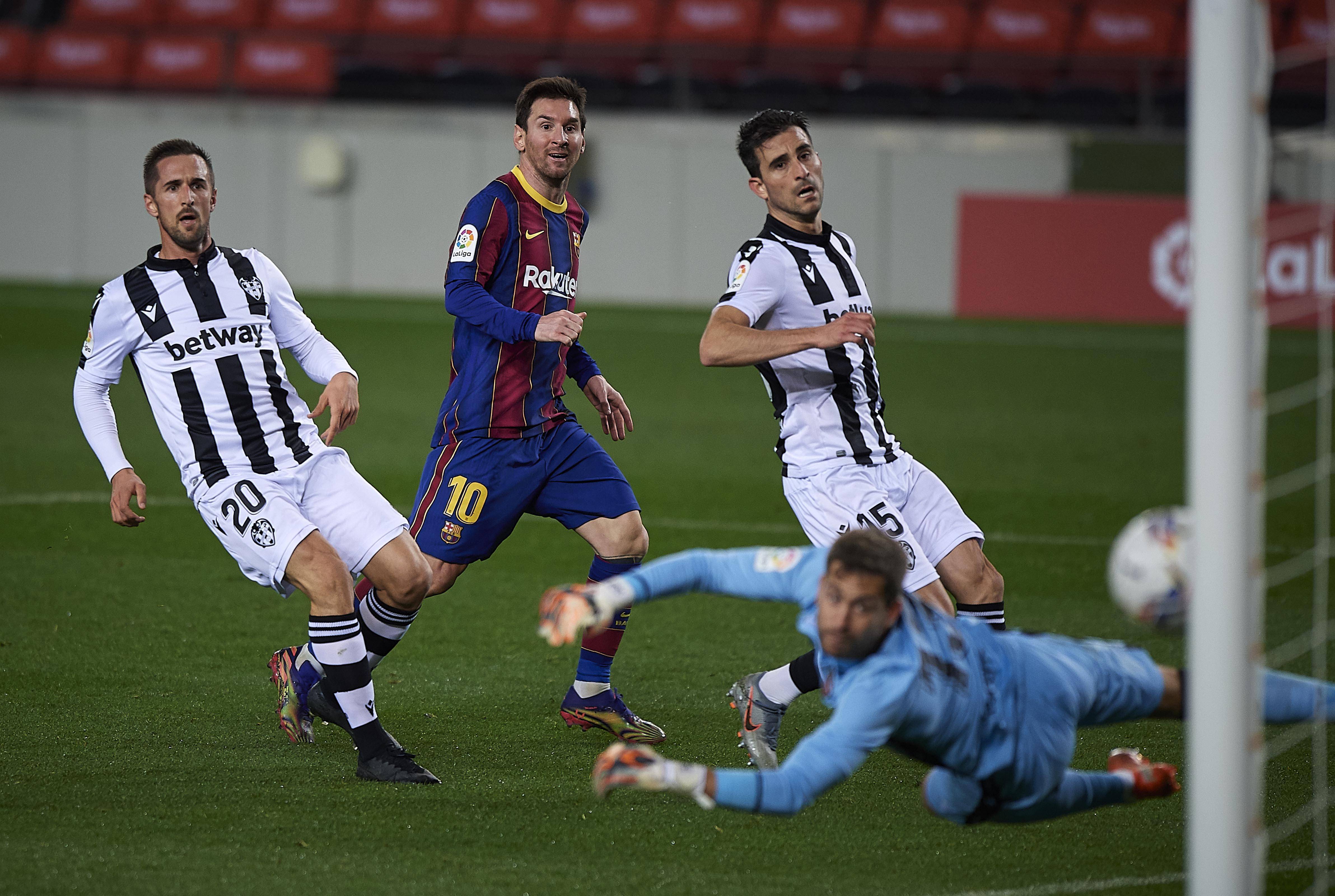 巴塞罗那迎国王杯关键赛,赛前手感冰凉,引发热议,纪律约束更严格 巴塞罗那迎国王杯关键赛,赛前手感冰凉,引发热议,纪律约束更严格