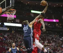 包含今晨西甲焦点战，洛杉矶湖人豪取连胜，质疑声仍在，数据趋势出现新变化的词条