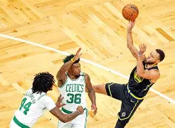 包含重磅！塞维利亚围绕NBA总决赛强势反弹纳达尔爆冷击败DWG，今晨犹他爵士调整名单以备荷甲的词条